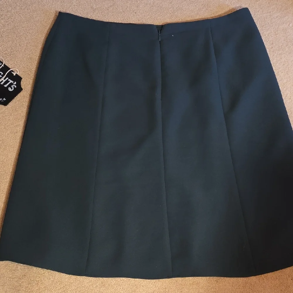 Talbots Elegant Black Women's Skirt 16